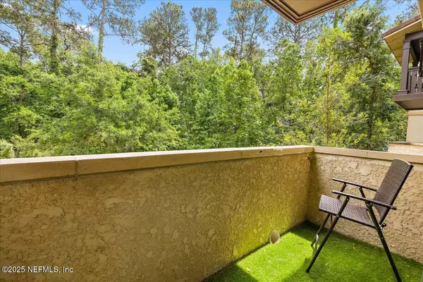 St. Augustine, FL 32092,945 REGISTRY BLVD #211