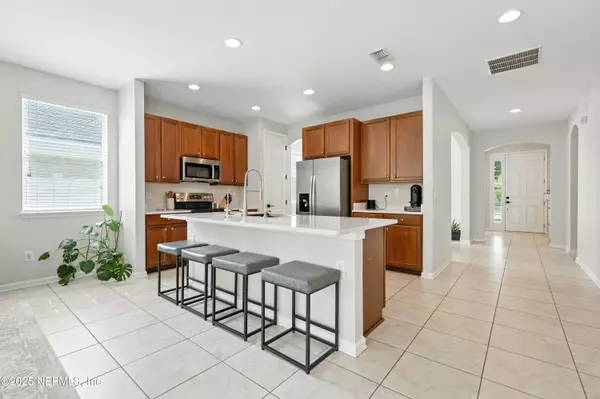 Jacksonville, FL 32246,12191 WYNNFIELD LAKES CIR