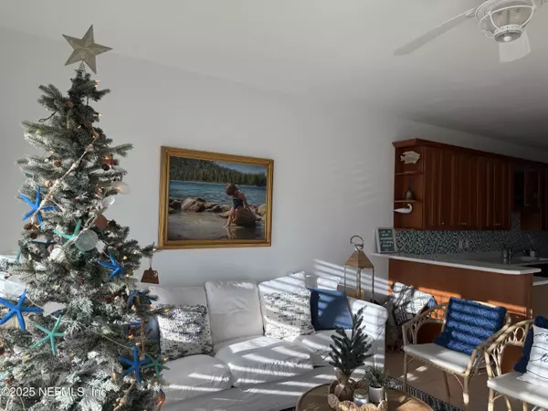 2682 S OCEAN SHORE BLVD #202, Flagler Beach, FL 32136