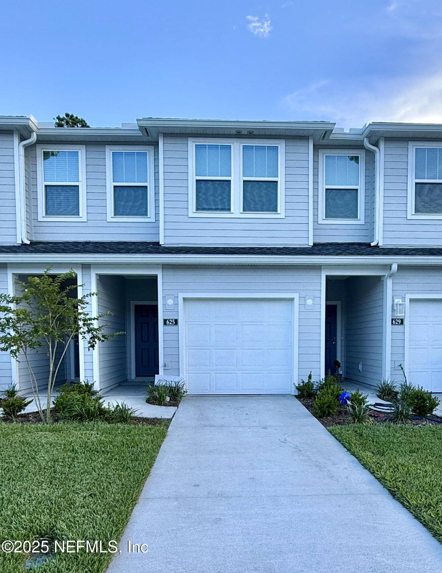 625 HOLLY LAKES DR, Orange Park, FL 32073