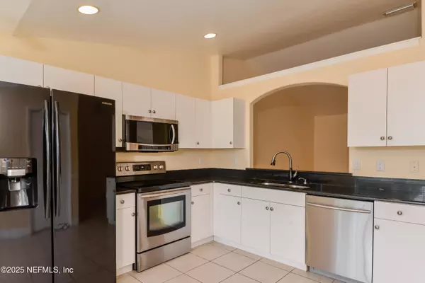 North Port, FL 34286,2718 CHIPLEY AVE