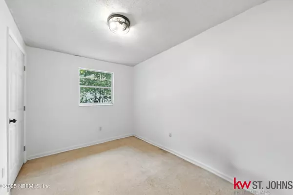 San Mateo, FL 32187,440 N FERN ST