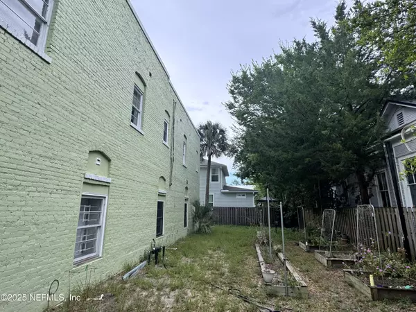 Jacksonville, FL 32206,1153 WALNUT ST #1