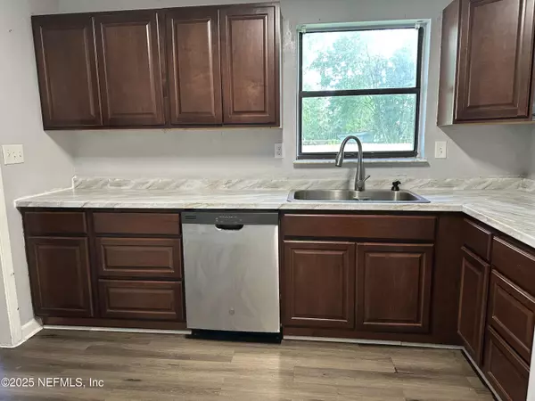 Jacksonville, FL 32216,6546 LOU DR S