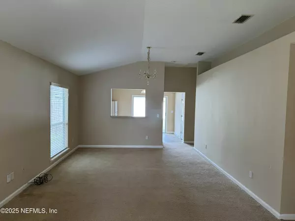 Orange Park, FL 32065,4070 PEBBLE BROOKE CIR S