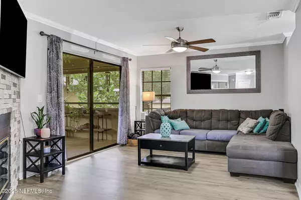 Jacksonville, FL 32256,10150 BELLE RIVE BLVD #2410
