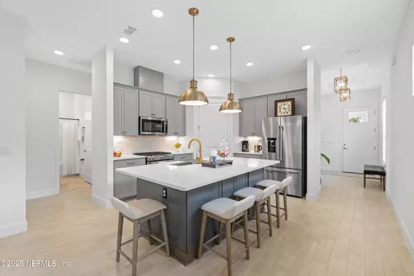 St. Augustine, FL 32092,985 RUSTIC MILL DR