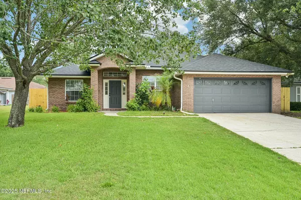 8761 REDLEAF CT, Jacksonville, FL 32244