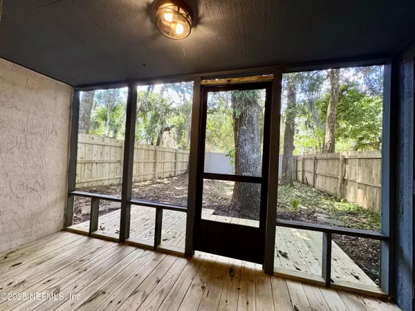 Jacksonville, FL 32233,2964 SONGBIRD DR