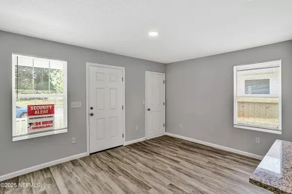 Jacksonville, FL 32206,729 PIPPIN ST
