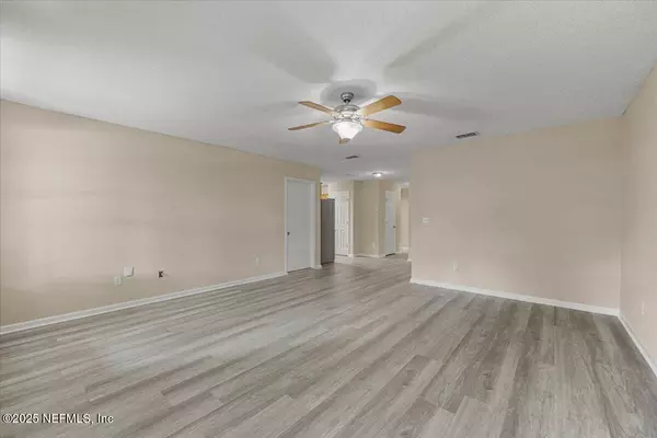 Jacksonville, FL 32207,4527 CLAIRMONT RD