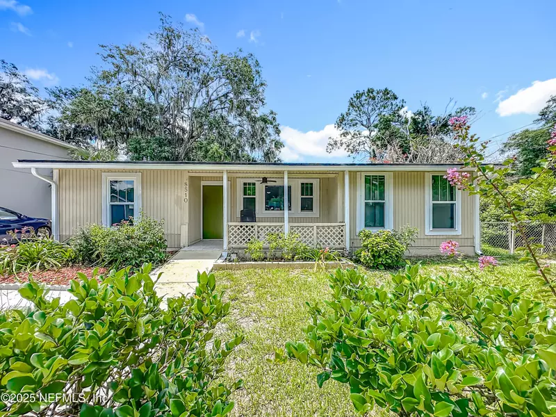 8510 FREE AVE, Jacksonville, FL 32211