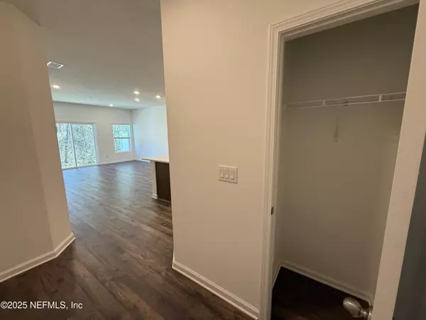 Jacksonville, FL 32218,13542 UTE PL