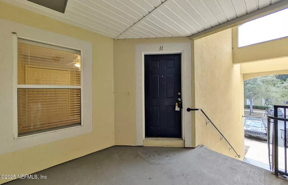 3671 KIRKPATRICK CIR #15-11, Jacksonville, FL 32210