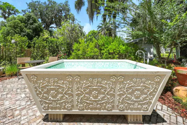 Green Cove Springs, FL 32043,700 WALNUT ST