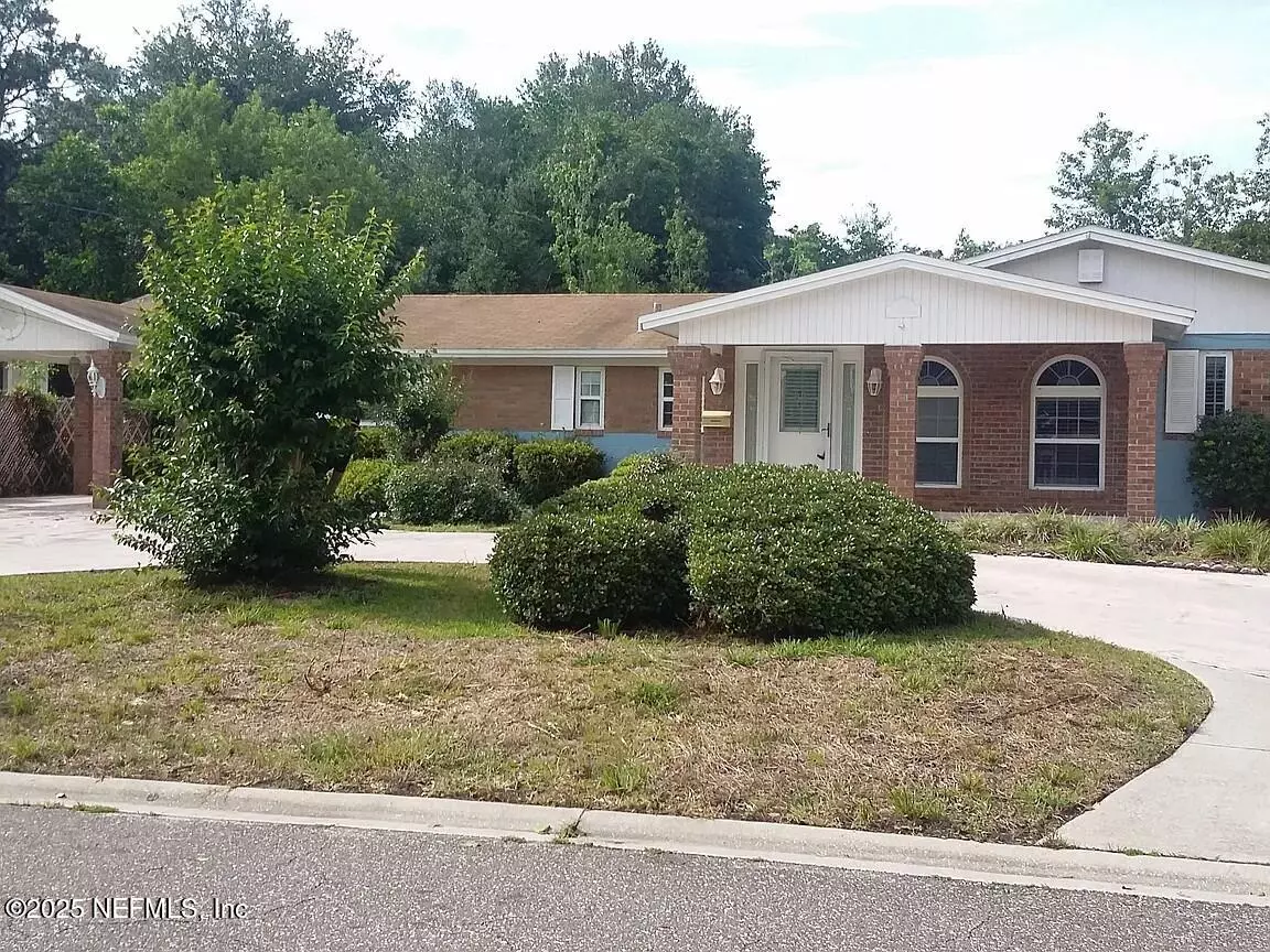 Jacksonville, FL 32208,2429 ST LEGER DR