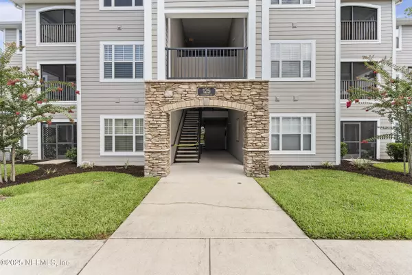 125 LEGENDARY DR #105, St. Augustine, FL 32092