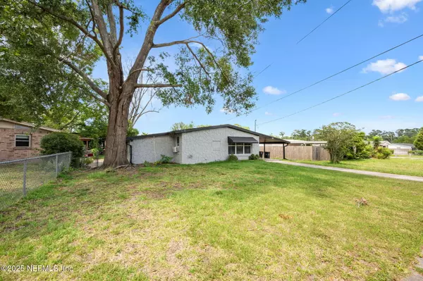 Jacksonville, FL 32221,7661 VALE DR