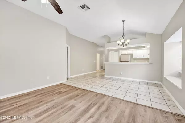 Jacksonville, FL 32244,7776 MACTAVISH WAY S