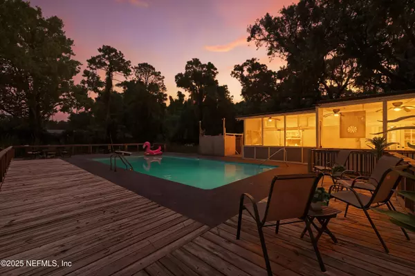 1637 STARRATT RD, Jacksonville, FL 32226