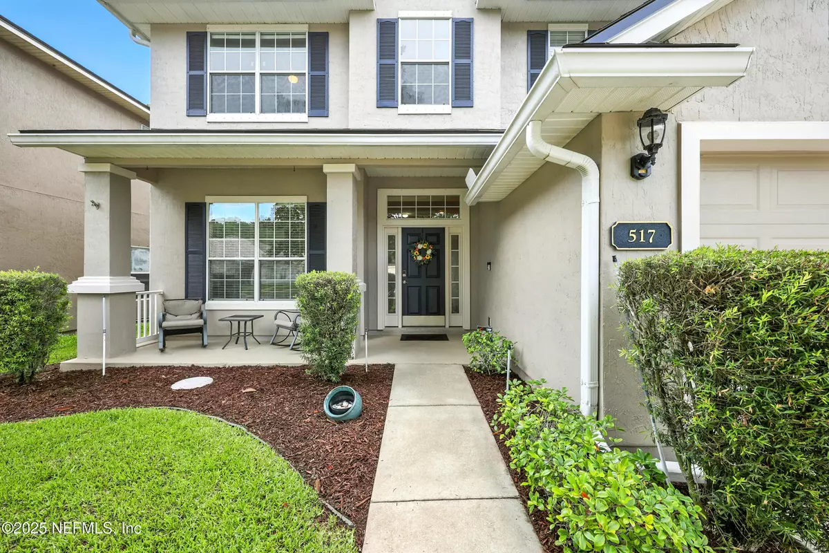Jacksonville, FL 32225,517 ROSERUSH LN
