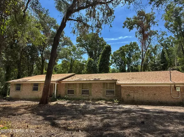 2901 GORDON ST E, Orange Park, FL 32073