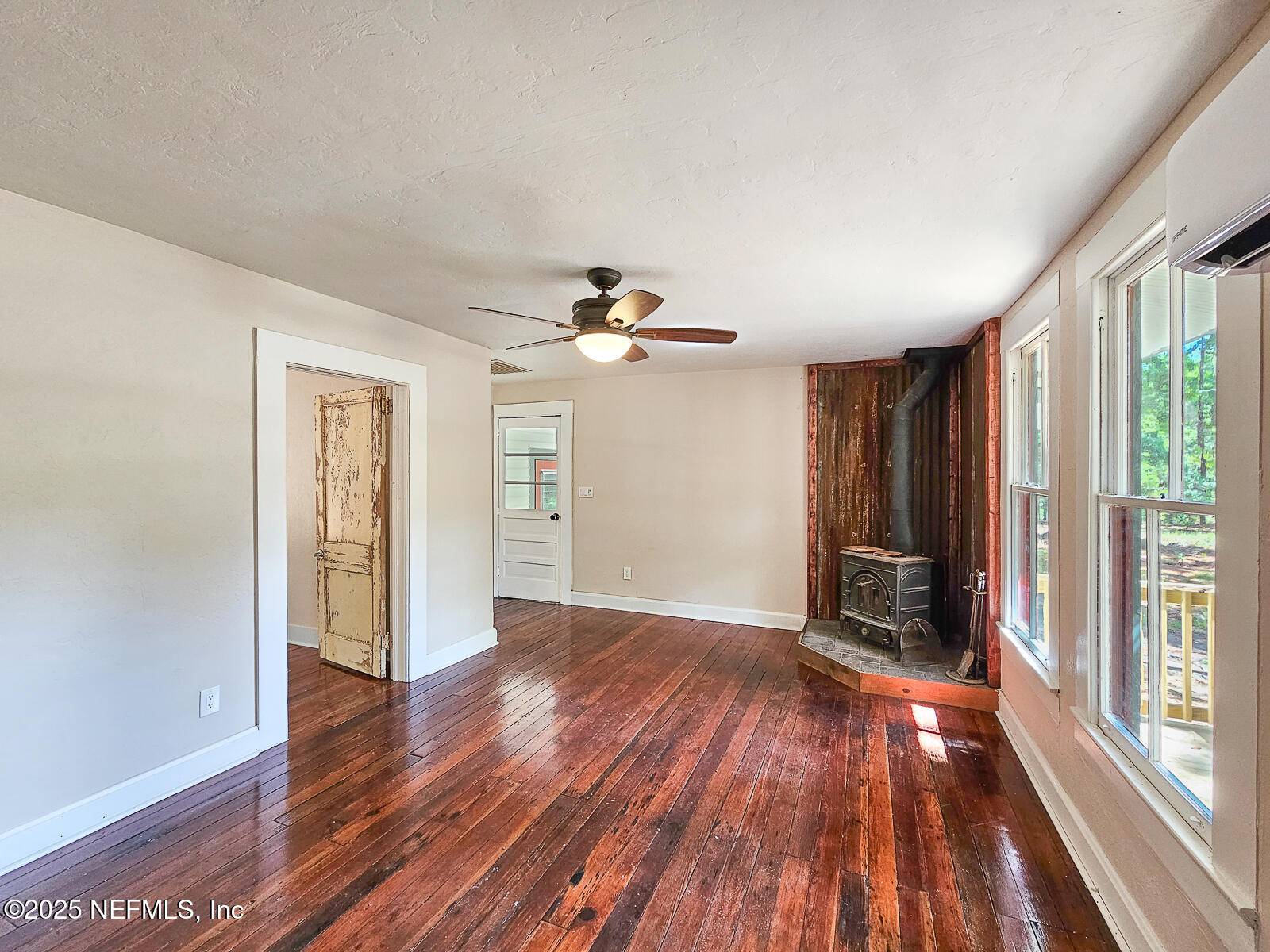 Melrose, FL 32666,125 LEMON ST #22
