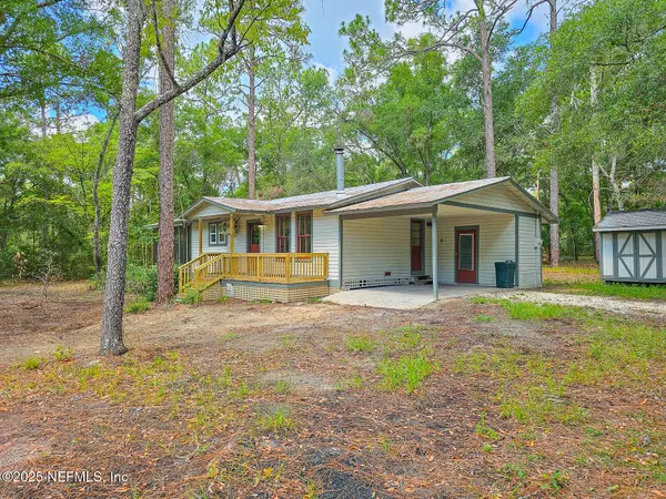 Melrose, FL 32666,125 LEMON ST #22