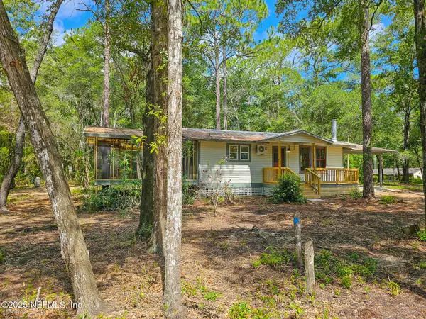 Melrose, FL 32666,125 LEMON ST #22