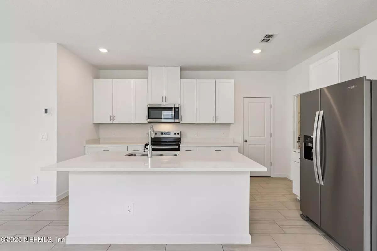 Jacksonville, FL 32219,9638 CYPRESS MEADOWS RD