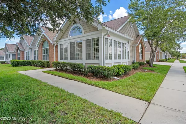 Jacksonville, FL 32257,4311 SUNBEAM LAKE DR #26-3