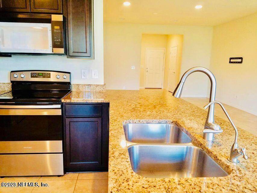 Jacksonville, FL 32258,7022 BERRYBROOK DR
