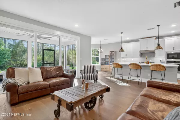 Ponte Vedra, FL 32081,434 SETTLERS LANDING DR #1
