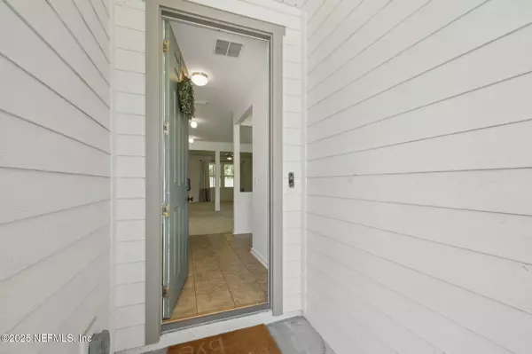 Jacksonville, FL 32257,5102 OAK BEND AVE