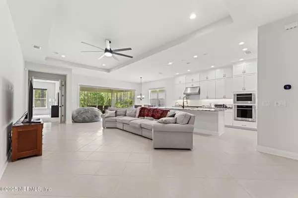 Jacksonville, FL 32256,10086 ILLUMINATION DR