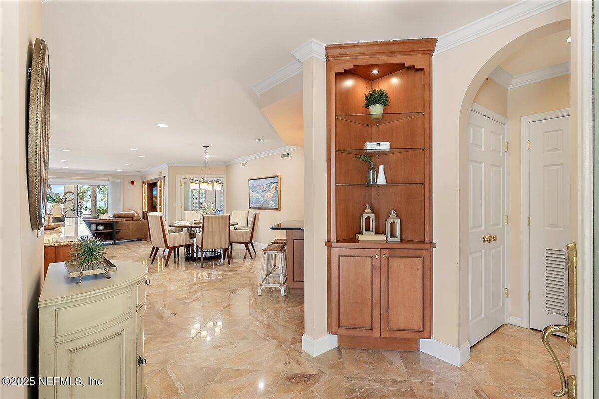 Ponte Vedra Beach, FL 32082,910 SPINNAKERS REACH DR #910