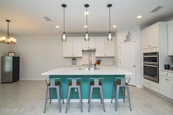 Fleming Island, FL 32003,2134 HAWKEYE PL