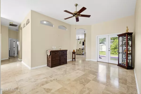 Yulee, FL 32097,86092 KNOTTED OAK WAY