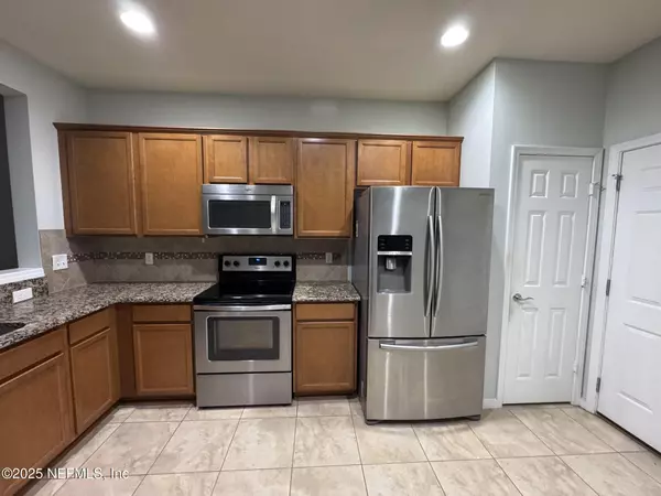 Jacksonville, FL 32258,6881 ROUNDLEAF DR
