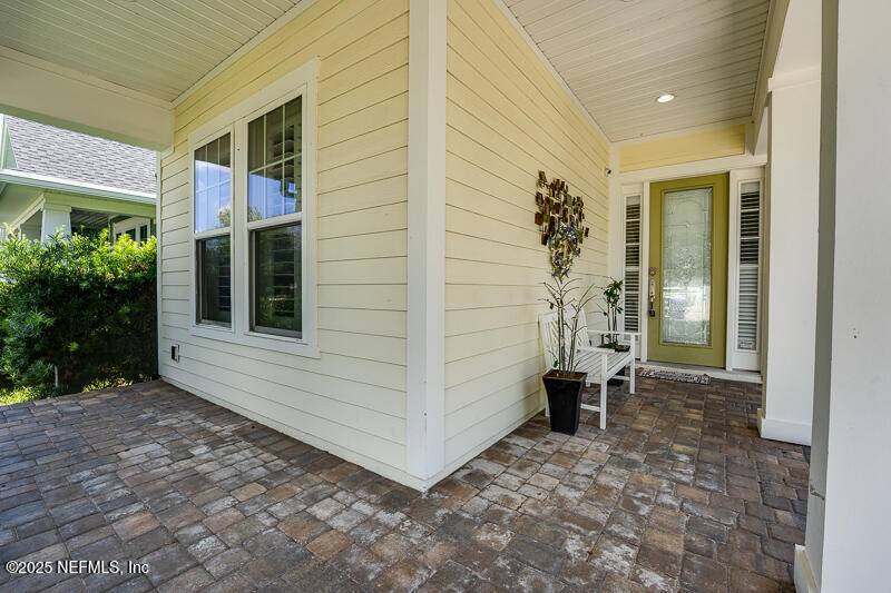 Ponte Vedra, FL 32081,268 PALM BREEZE DR