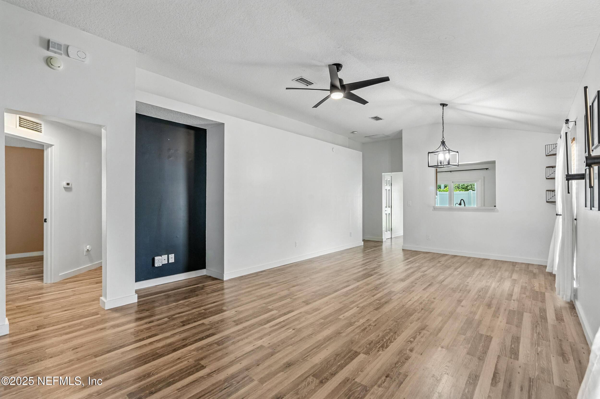 Orange Park, FL 32065,3925 PEBBLE BROOKE CIR