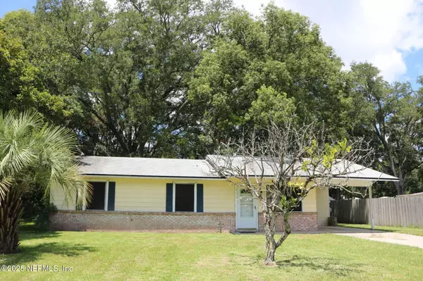 Green Cove Springs, FL 32043,463 MELROSE CT