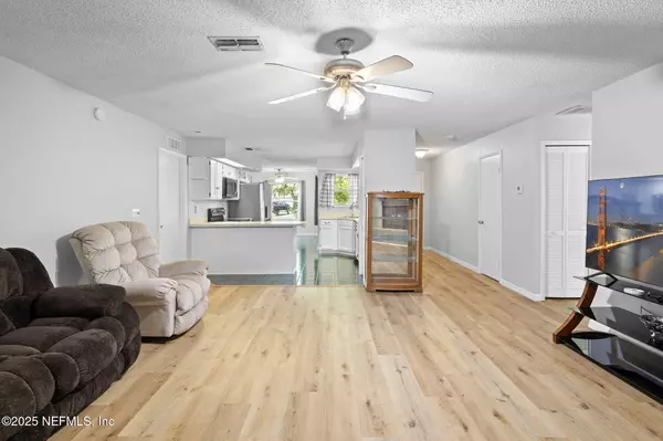 Edgewater, FL 32141,2419 LIME TREE DR