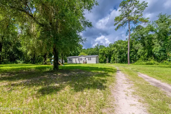 18729 NW 262ND AVE, Alachua, FL 32615