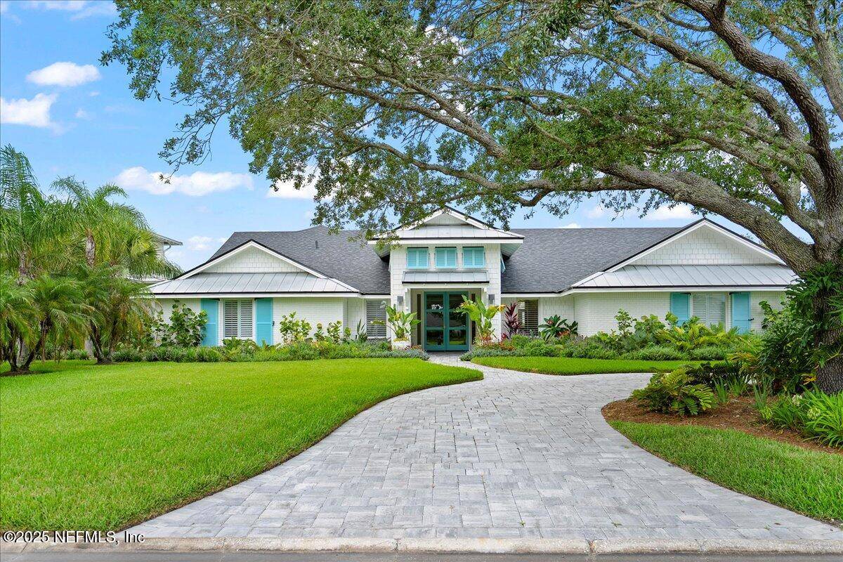 Ponte Vedra Beach, FL 32082,548 LAKE RD