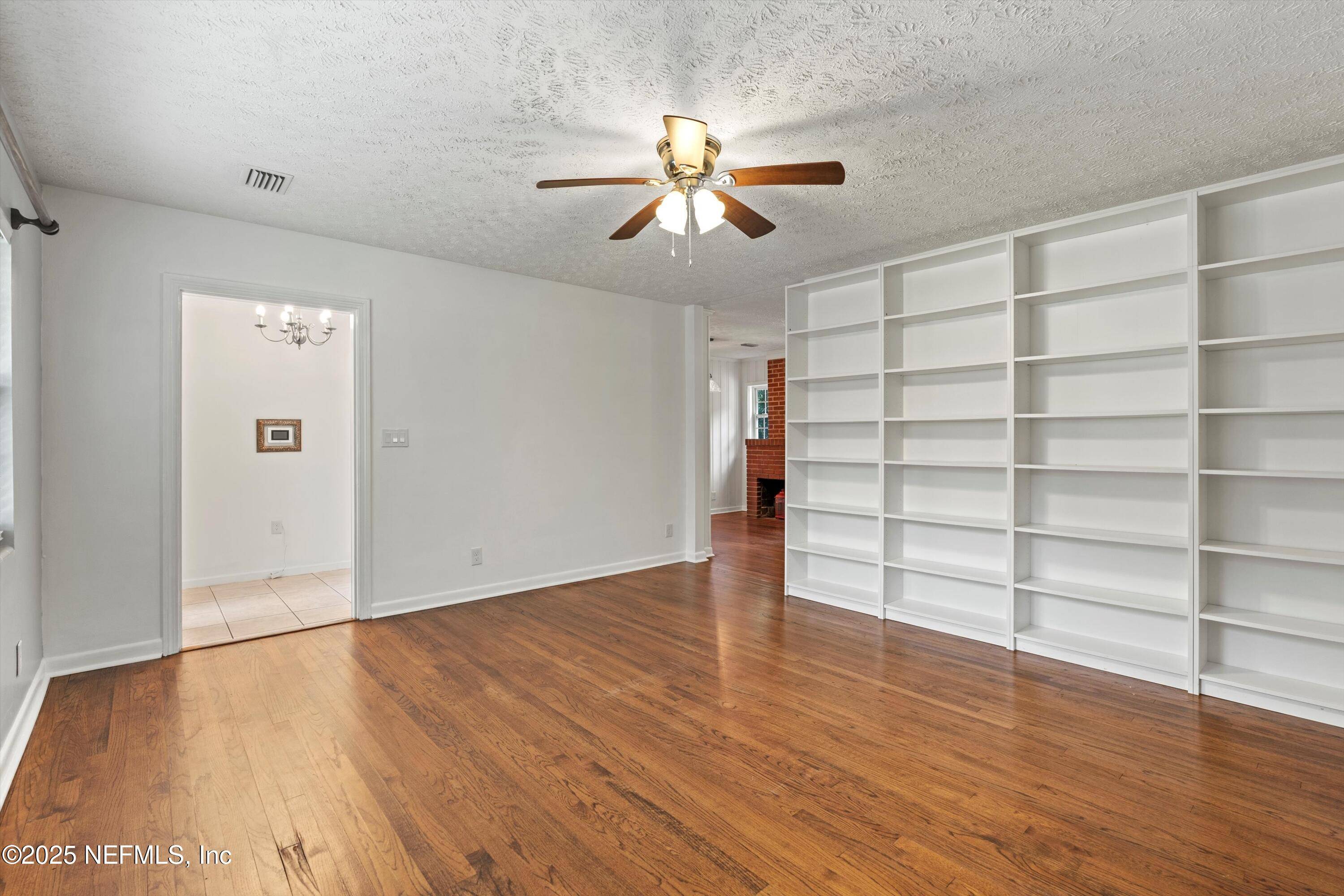 Jacksonville, FL 32244,5764 HURDIA RD