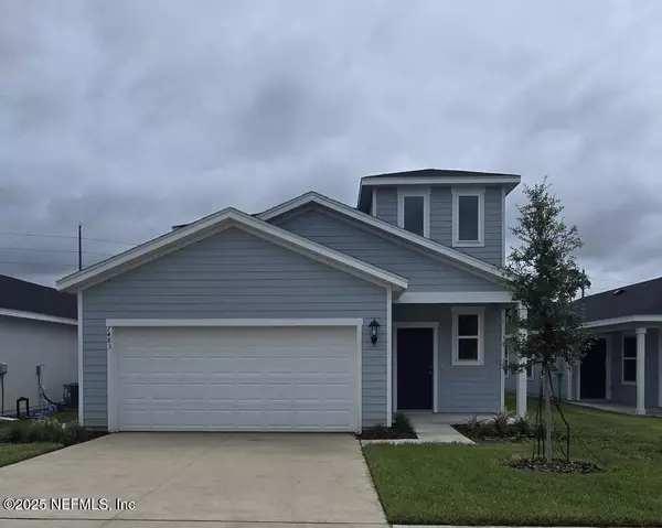 7483 QUEENSGATE CIR, Jacksonville, FL 32219