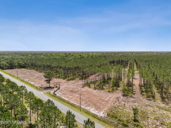 Hilliard, FL 32046,0 LAKE HAMPTON RD
