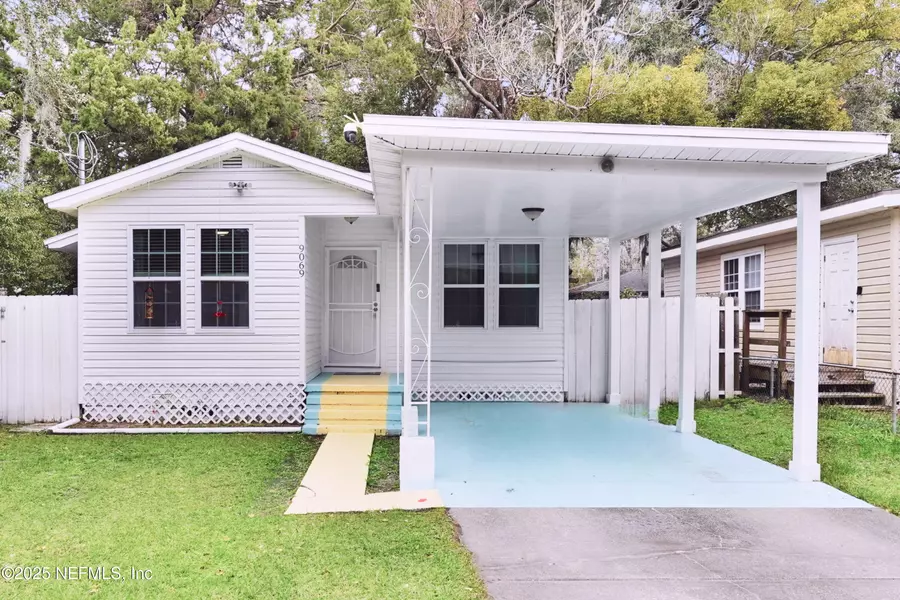 9069 JEFFERSON AVE, Jacksonville, FL 32208