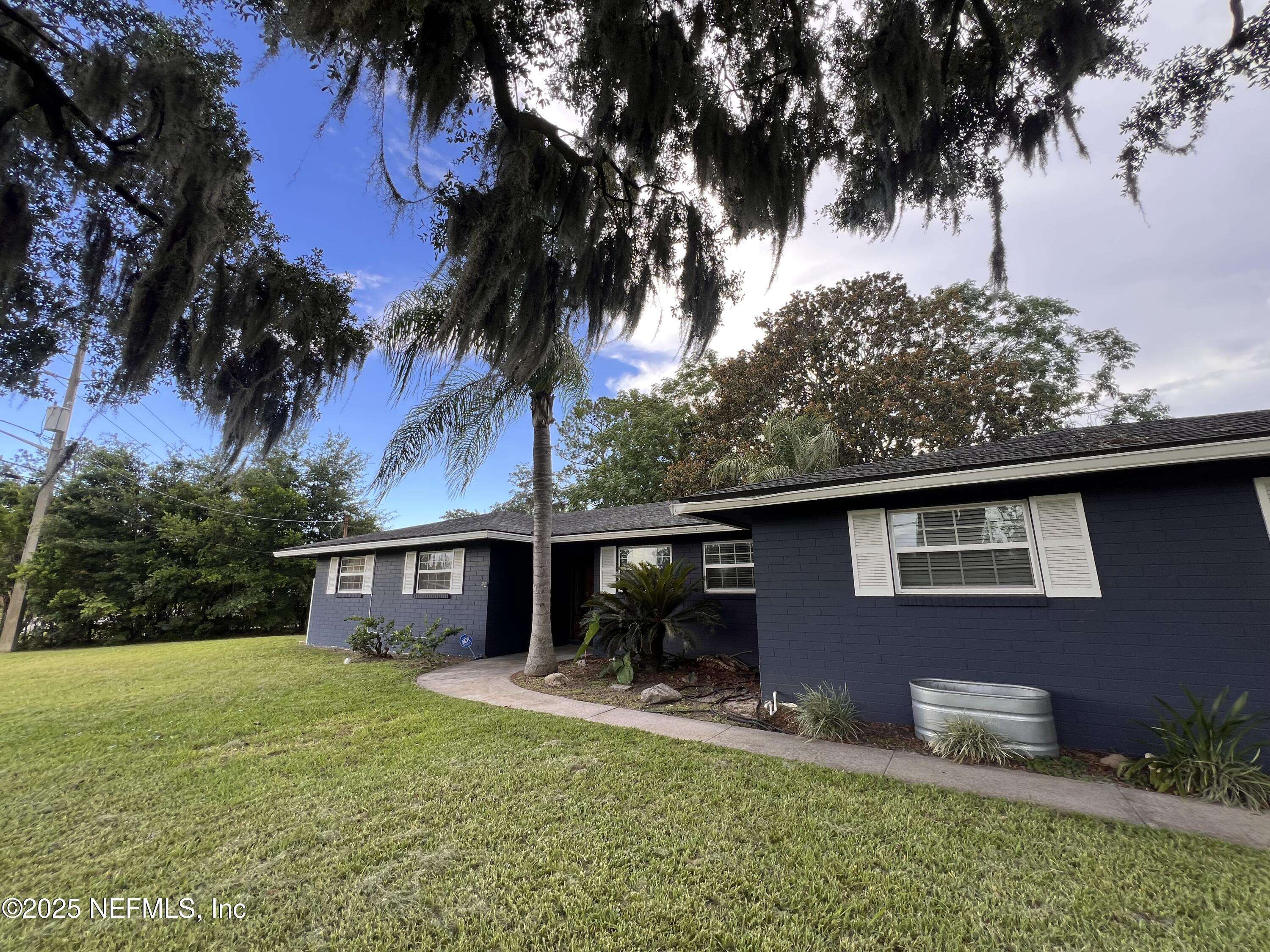 Jacksonville, FL 32216,905 MONTEGO RD E